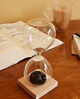 reloj de arena magnético