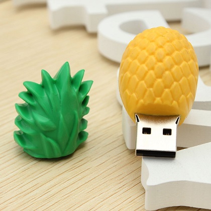 usb con forma de piña 